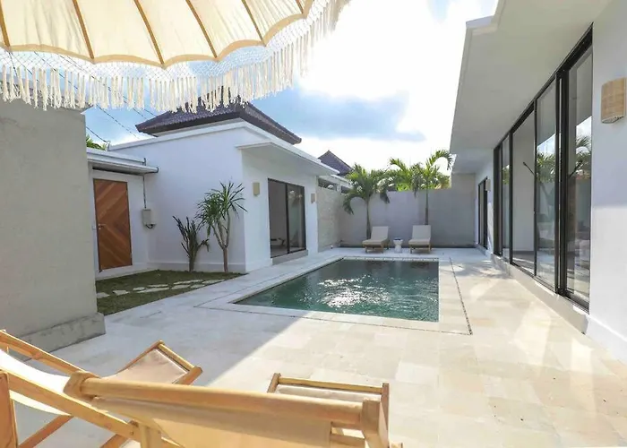 Isea-3 Bedroom With Pool Seminyak